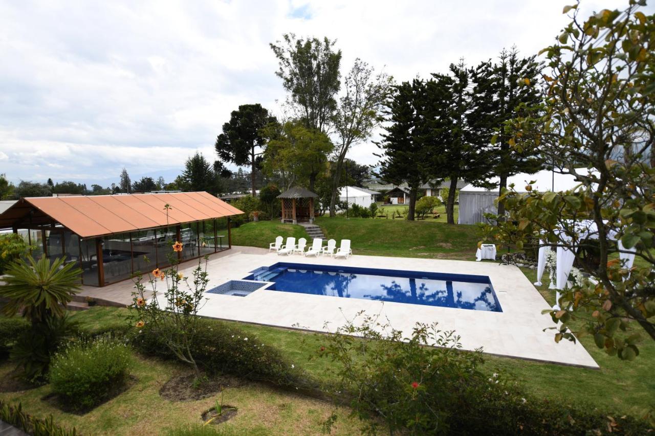 ホテル Quinta La Constanza タバベラ エクステリア 写真