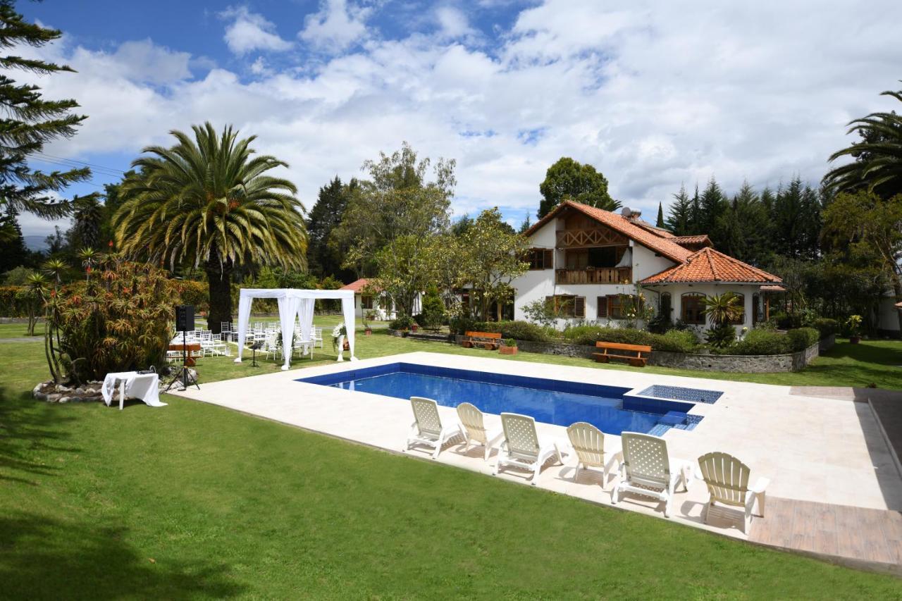 ホテル Quinta La Constanza タバベラ エクステリア 写真